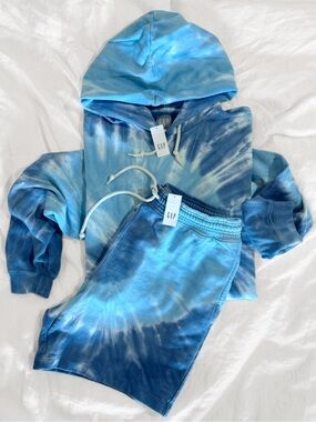 NWT • GAP Vintage Tie-Dye Hoodie + Shorts Set